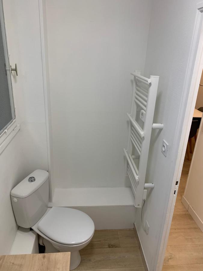 L Effet Mer 70M2 Avec 2 Chambres Doubles Avec Parking 1 Voiture Gratuit, Netflix Disney Plus Disponible Lits Faits A L Arrive Serviettes De Toilettes Fournies Dieppe Bagian luar foto